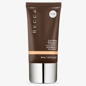 🆕Porcelain BECCA Ever-Matte Foundation